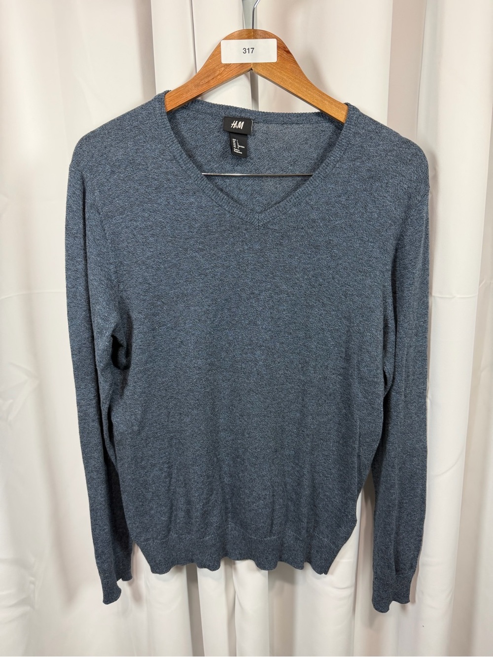 H&M Men’s Large Blue V-Neck Sweater 100% Cotton Lightweight Knit Pullover